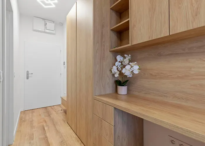 아파트 Modern Close To Stadions *